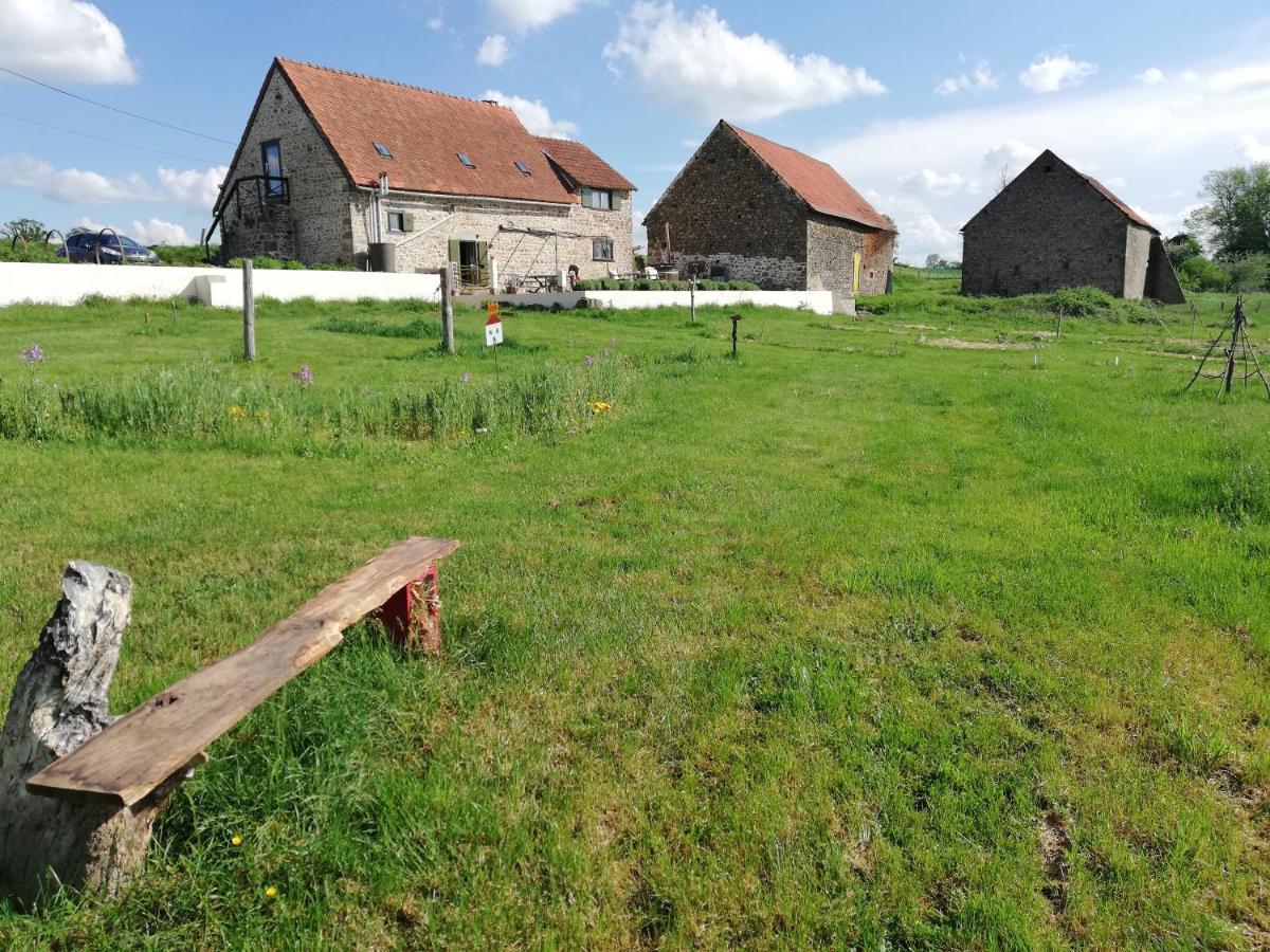 Le Monticule Bed and Breakfast Tardes Eksteriør billede